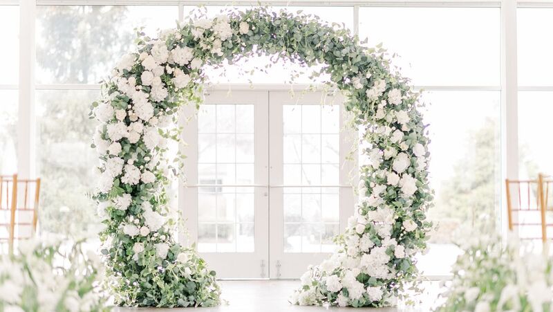 elegant black and white wedding decor