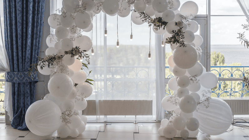 white wedding decor ideas