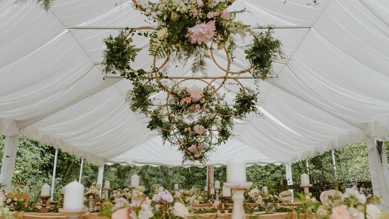 all white wedding theme ideas
