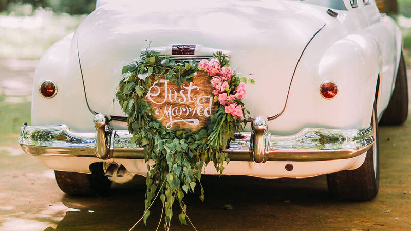 wedding car decoration ideas funny