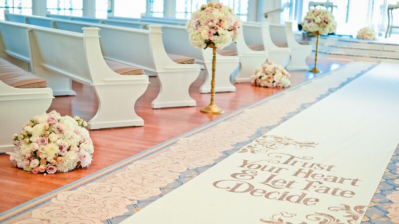 wedding aisle decor