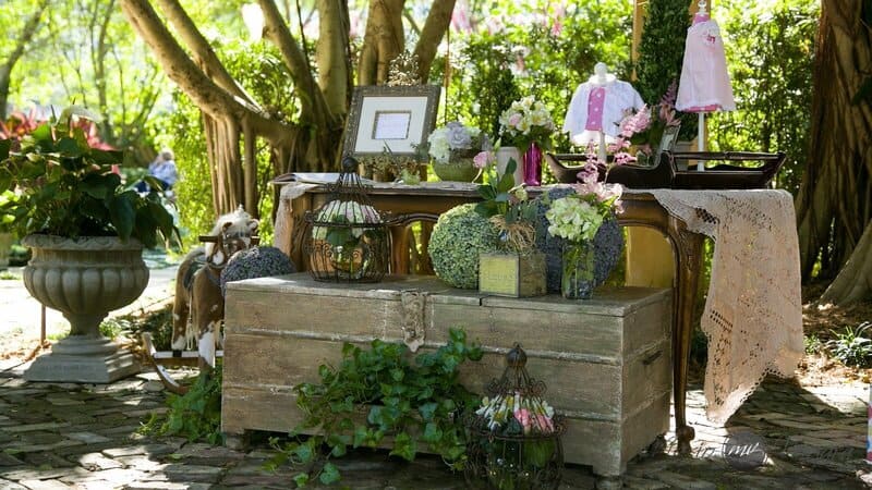 spring wedding decor