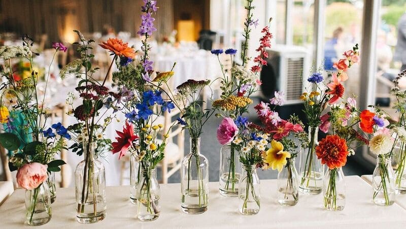 spring wedding table decor