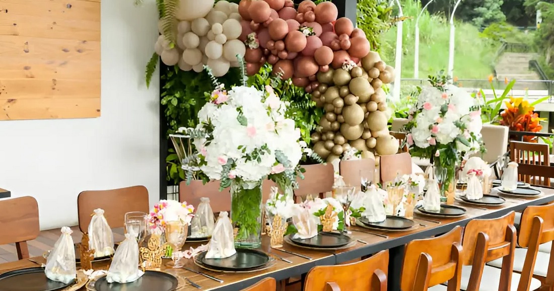 Provence style table decoration