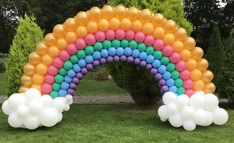 how to make a rainbow with balloons